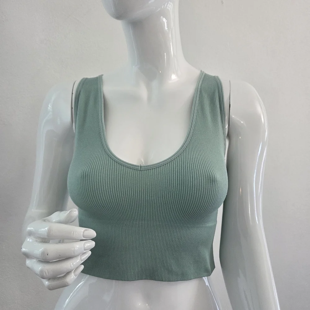 Forever 21 Ribbed Sage Green Crop Tank  Medium/Large - Picture 3 of 13